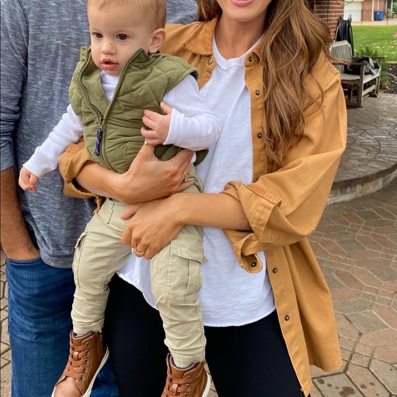 Schacket - Picture 1 of 1